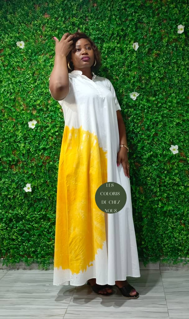 Robe africaine blanche élégante pour femme