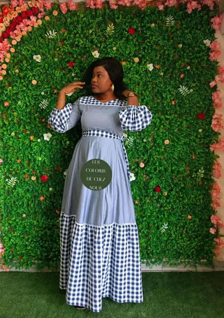 Robe africaine grise élégante pour femme