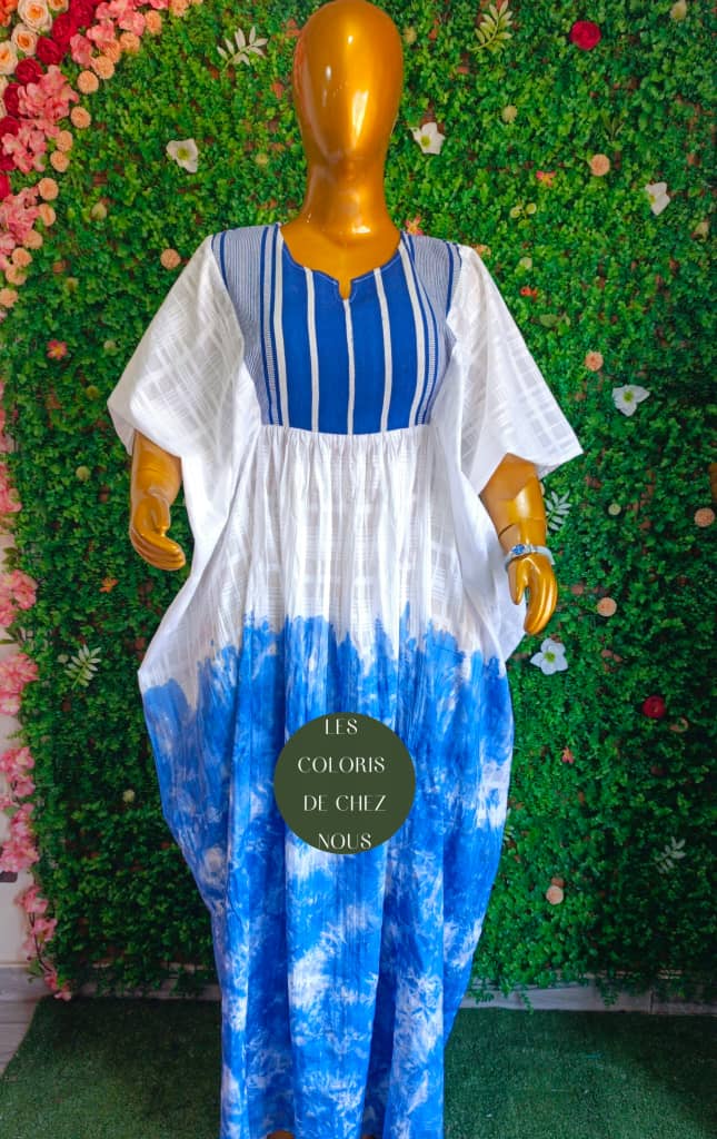Robe africaine bleue élégante pour femme